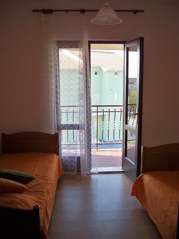 Guesthouse Lucic オレビック 部屋 写真