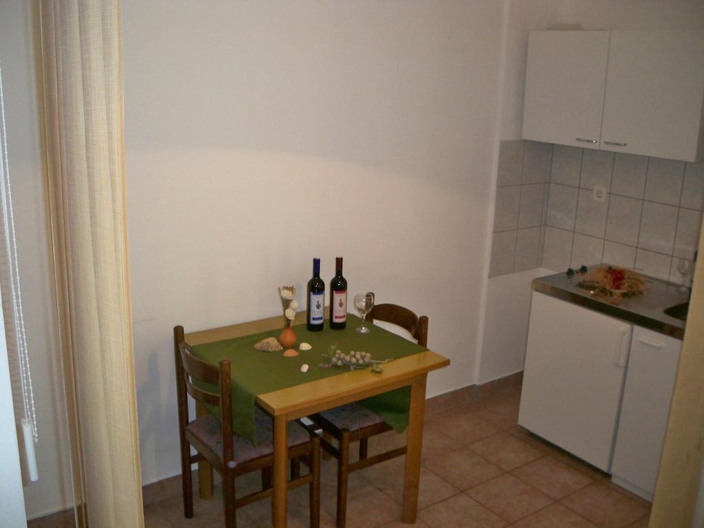 Guesthouse Lucic オレビック 部屋 写真